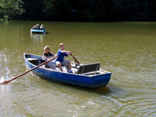 Bootsfahrt an der Diepentaler Talsperre